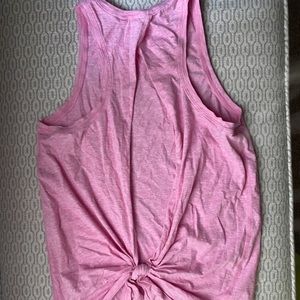 Pink lululemon tank